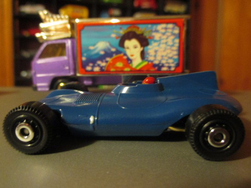 Illustration for article titled Bluefin: Custom Salt Flat Jag D-type